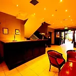Riverbank House Hotel