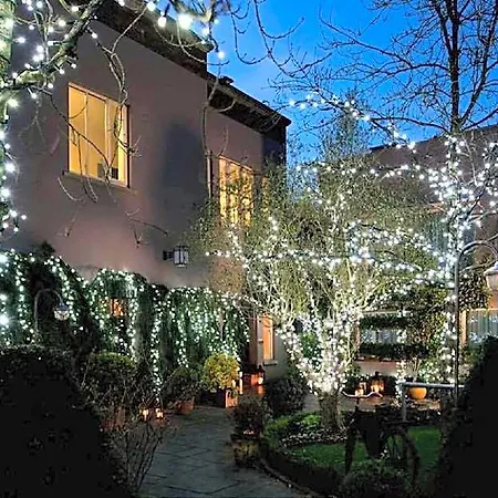 Riverbank House