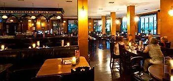 Hotel Riverbank House