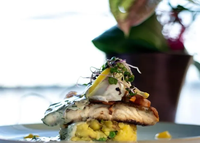 Riverbank House Hotel Ferrybank